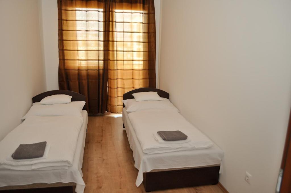 Tisza Palota Apartmanok Сегед Стая снимка