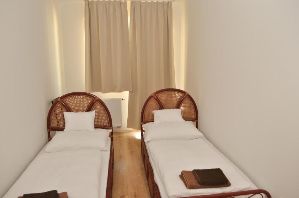 Tisza Palota Apartmanok Сегед Стая снимка